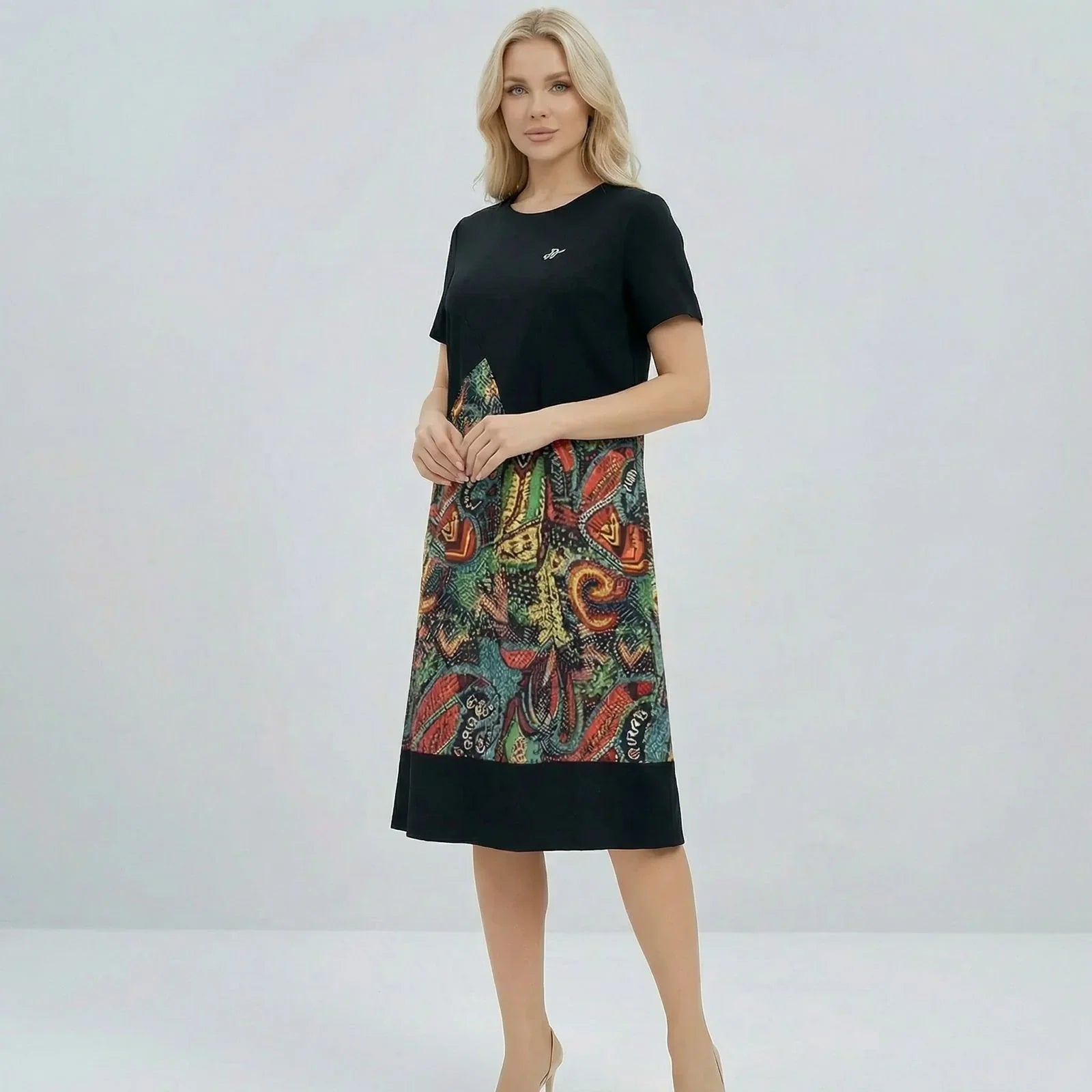 Vestido Soltinho Aquarela™ Frescor Artístico / Estampa Charmosa e Caimento Sútil pra Todas Ocasiões!