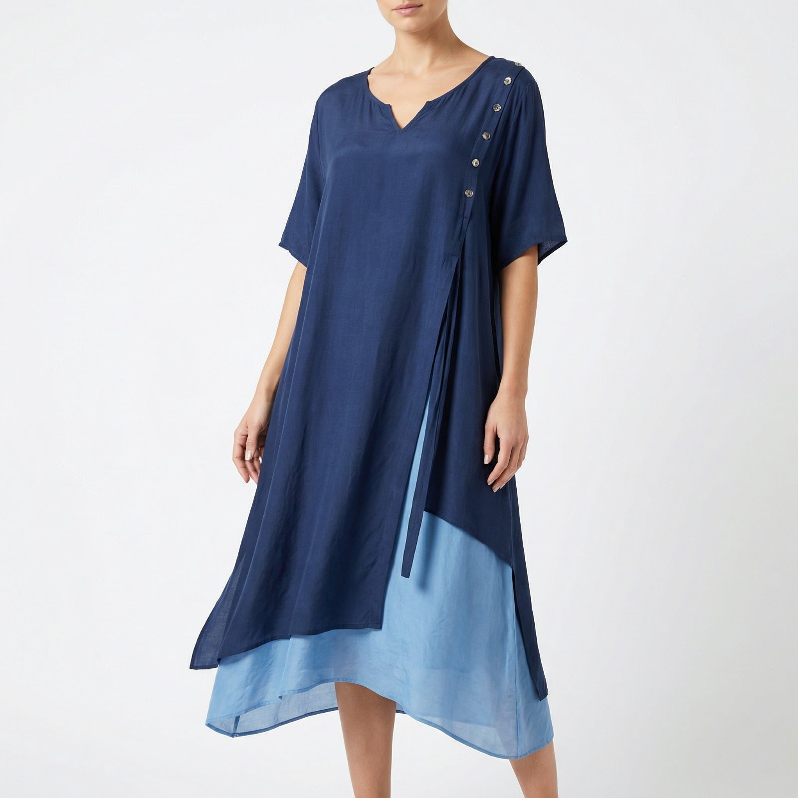 Vestido Miami™ em Viscose Premium com Fenda Lateral Estilizada