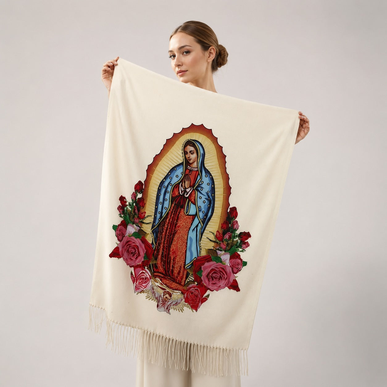 Cachecol Guadalupe™ em Cashmere com Acabamento Artesanal e Franjas Delicadas
