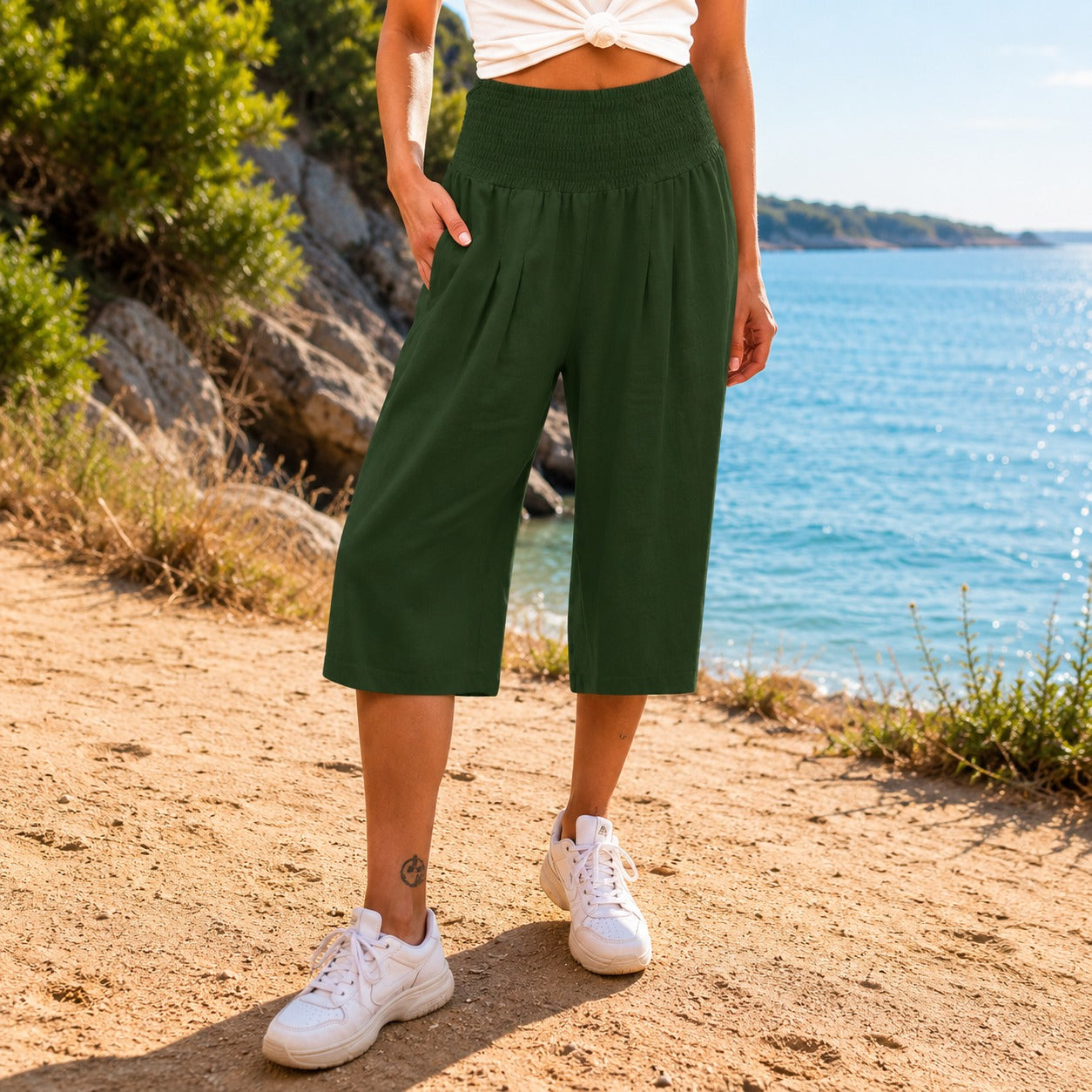 Calça Capri Rosetta™ em Linho de Algodão com Cós Franzido Elegante
