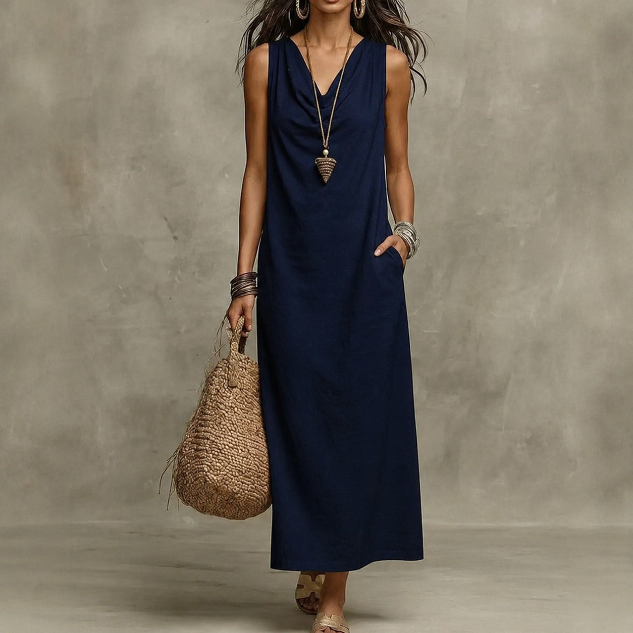 Vestido Aveline™ com Decote Drapeado, Caimento Soltinho e Bolsos Laterais