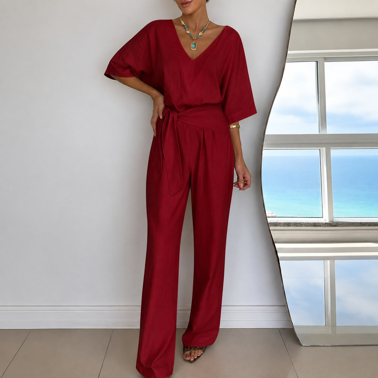 Macacão Michele™ com Faixa de Amarração na Cintura, Decote V e Modelagem Pantalona