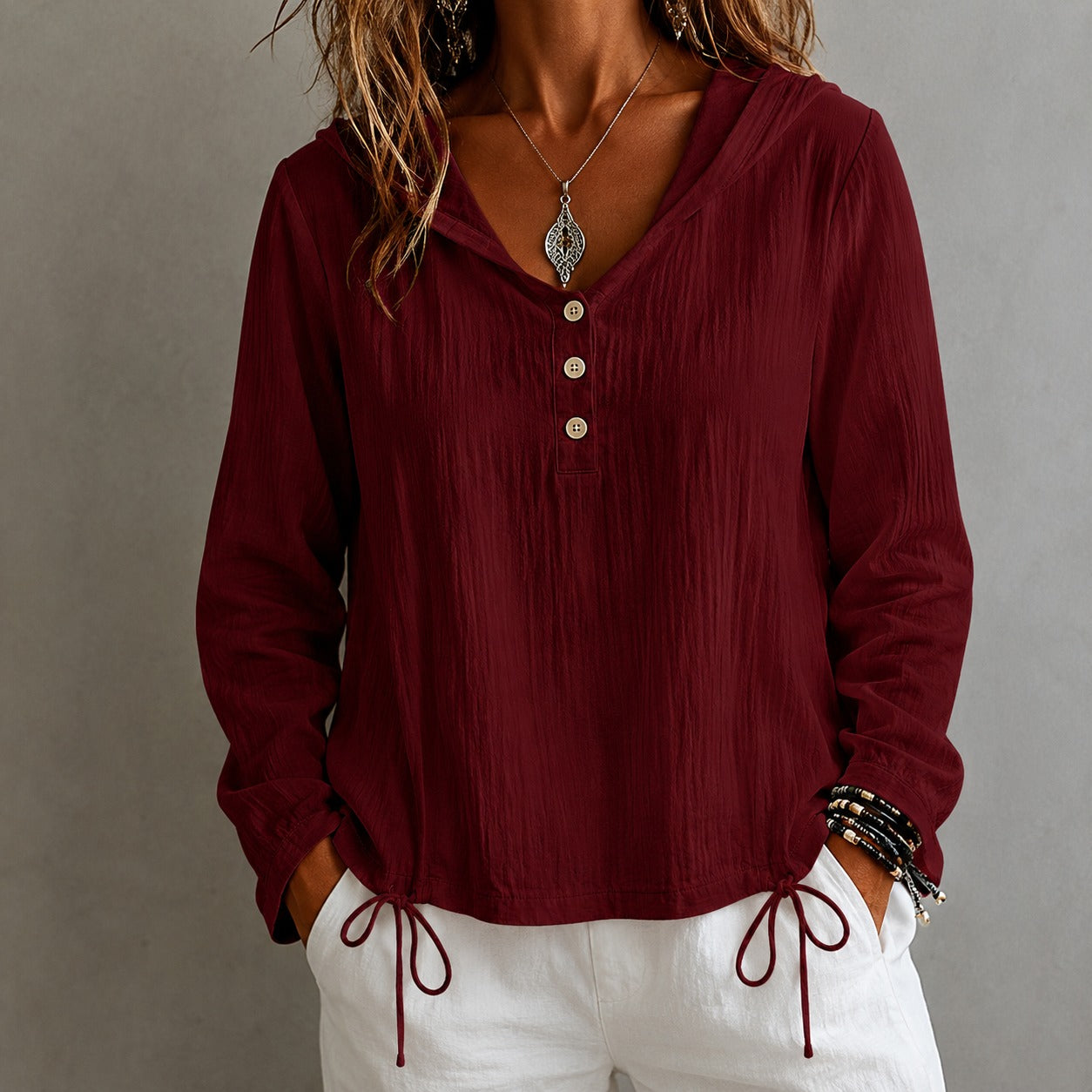Blusa Luara™ com Capuz e Botões Frontais / Um Visual Leve Para os Dias Amenos