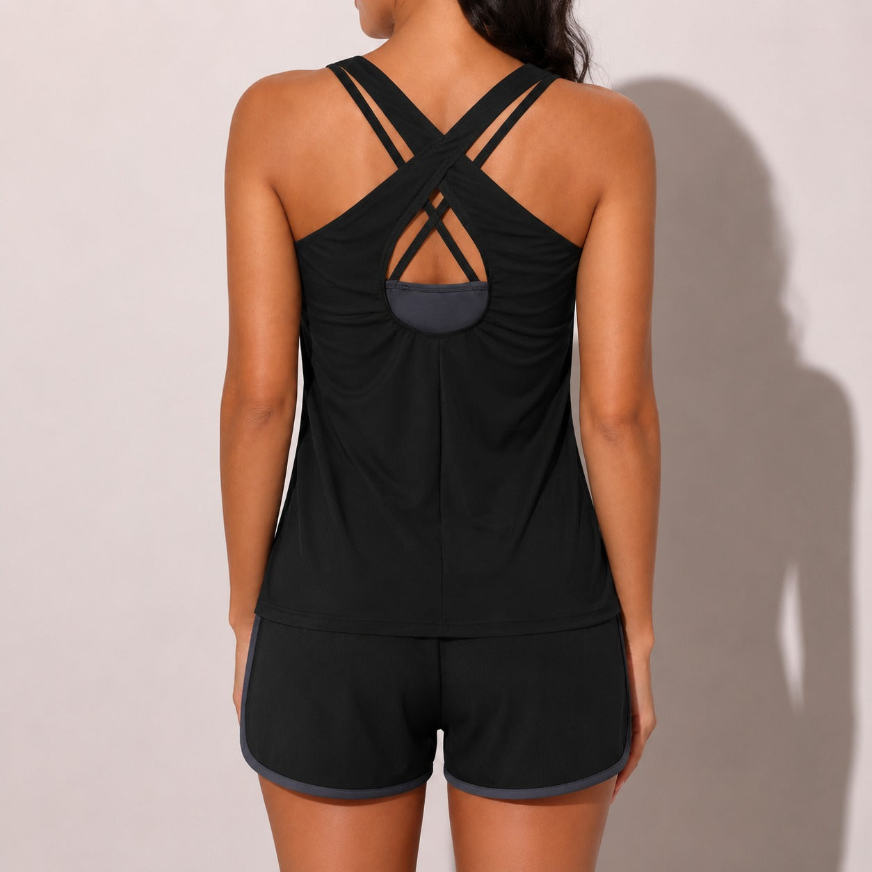 Conjunto Tankini Mavira™ 3 Peças com Regata, Top de Costas Cruzadas e Shorts