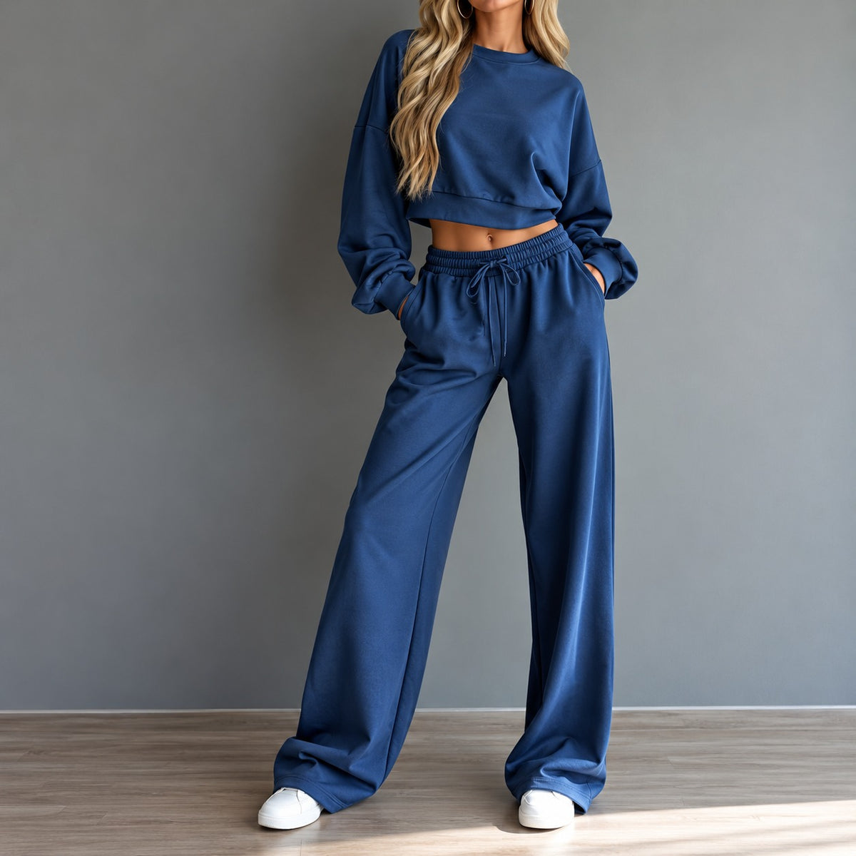Conjunto Girona™ com Blusa Cropped de Manga Longa e Calça de Modelagem Ampla com Cordão
