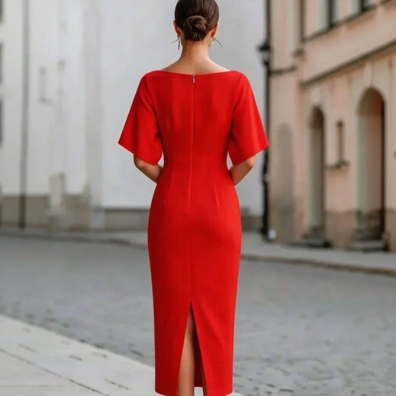 Vestido Estelina™ com Cintura Marcada, Mangas Amplas e Decote Canoa / Um Visual Refinado Sem Precisar de Muitos Acessórios