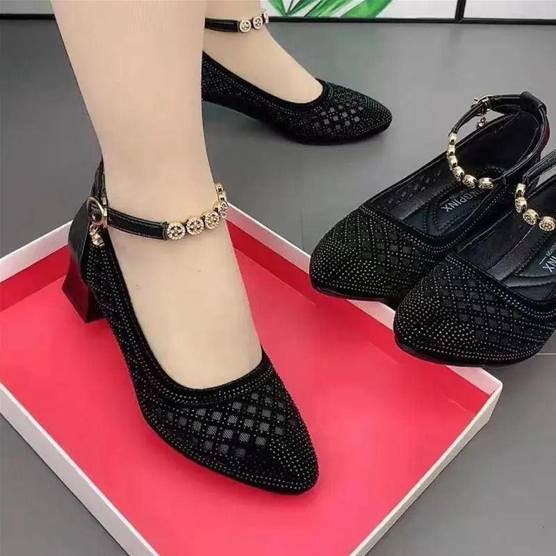 Sapatos Monalisa™ com Fivela e Acabamento em Renda / Elegância e Conforto com um Toque de Glamour! - ModernLar