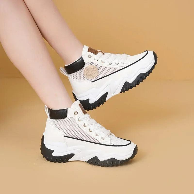 Botinhas Betinna™ Estilo AllStar com Plataforma e Solado Tratorado / Frescor e Tecnologia no Movimento do Dia a Dia! - ModernLar