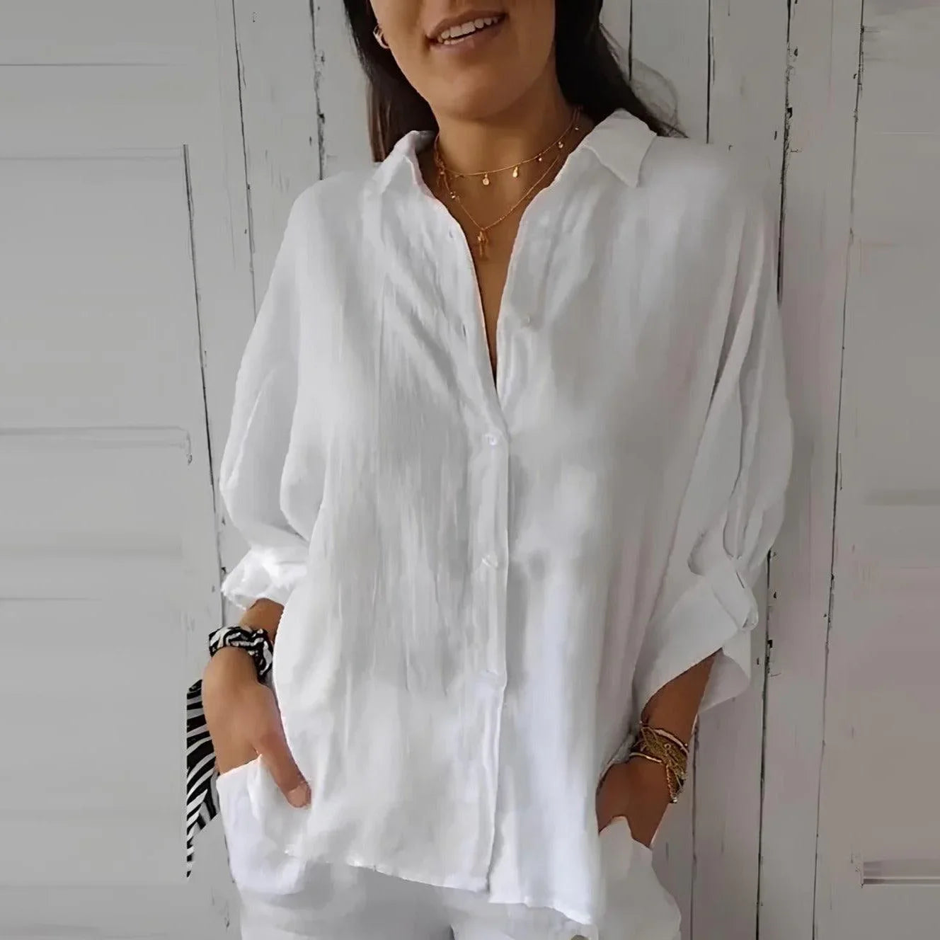 (Promoção Compre 1 e Leve 2) Camisa Cassandra™ em Linho de Algodão / Caimento Soltinho para uma Sensação Agradável no Seu Dia a Dia! - ModernLar