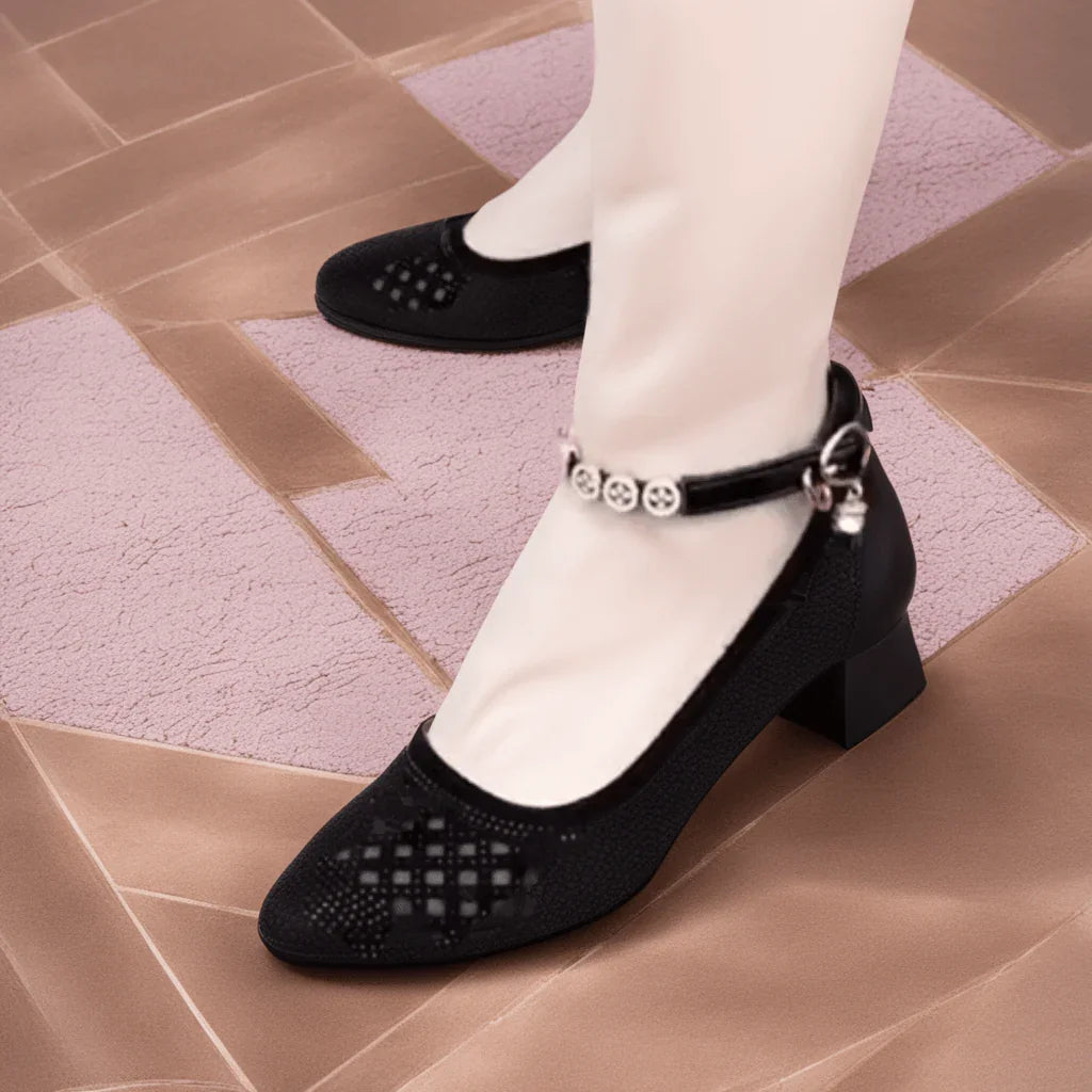 Sapatos Monalisa™ com Fivela e Acabamento em Renda / Elegância e Conforto com um Toque de Glamour! - ModernLar