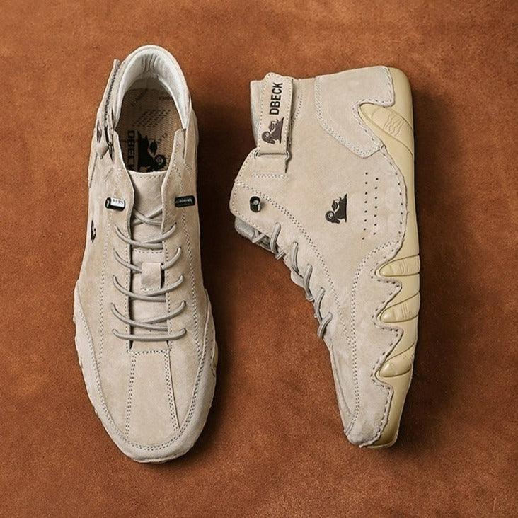 Bota Dbeck™ Trabalhada em Camurça Italiana / + Boné Tático Camuflado do Brasil de Brinde - ModernLar
