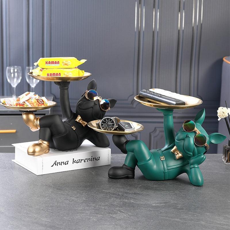 Escultura Doguinho Garçom - Feita em Resina - ModernLar