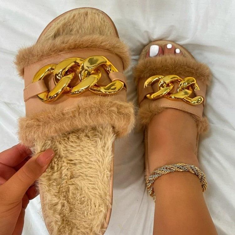 Chinelo de Pelúcia Moda Inverno 2023 - Winter Furry / A combinação perfeita entre estilo e conforto para seus pés! - ModernLar