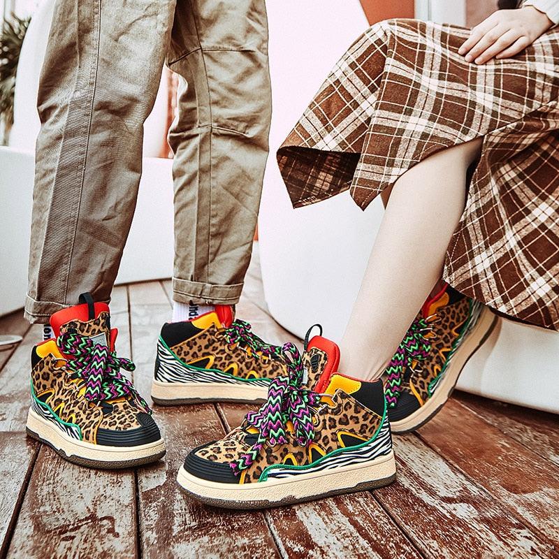 Tênis Unissex de Grife Cano Alto - Leopard Print / Domine as Ruas com Estilo Selvagem! - ModernLar