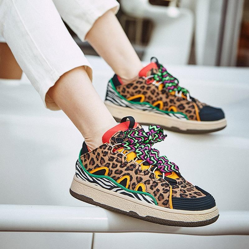 Tênis Unissex de Grife - Leopard Print / Domine as Ruas com Estilo Selvagem! - ModernLar