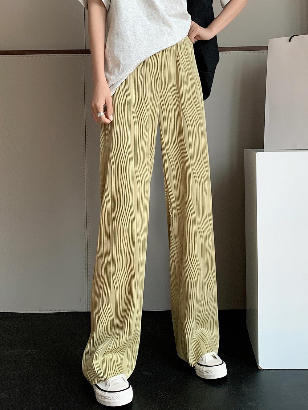 Calça Strips Ondulada em Seda Gelo / Conforto & Estilo Sem Igual! - ModernLar