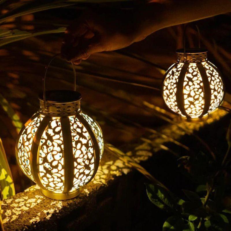 Globo Marroquino Decorativo - Ilumine Seu Jardim com Energia Solar - ModernLar