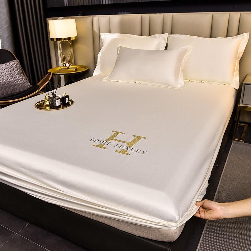 Jogo de Lençol + Fronhas em Cetim - Light Luxury - ModernLar