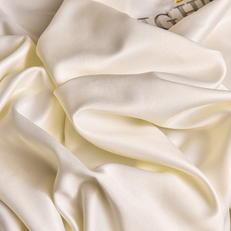 Jogo de Lençol + Fronhas em Cetim - Light Luxury - ModernLar