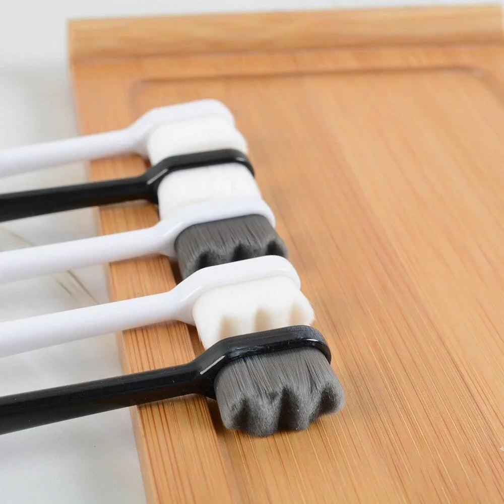 Escova de Dentes Nano Premium de 12000 Cerdas / Kit com 4 Unidades - ModernLar