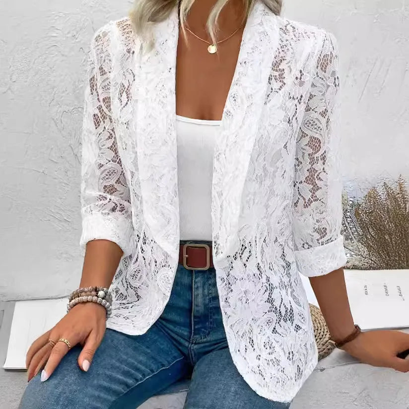 Blazer Lunavie™ com Renda Vazada Elegante e Transparência Delicada / Sofisticação Que Eleva Qualquer Produção