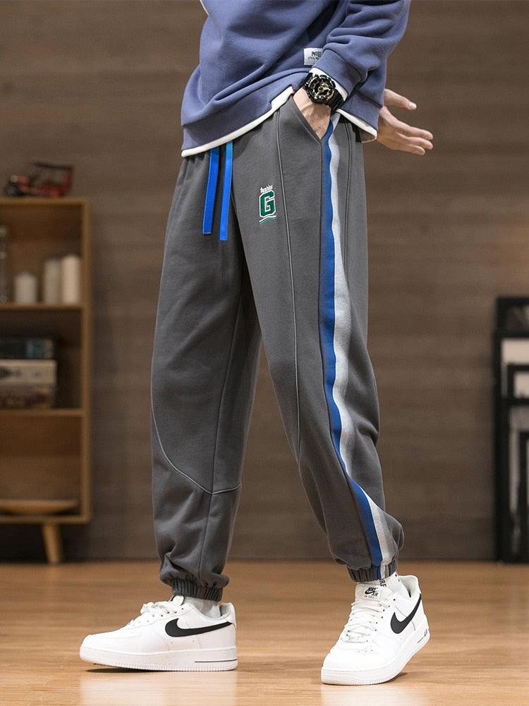 Calça Jogger Masculina Plus Size Bordada em Algodão - GStreet / Estilo e conforto em uma só calça! - ModernLar