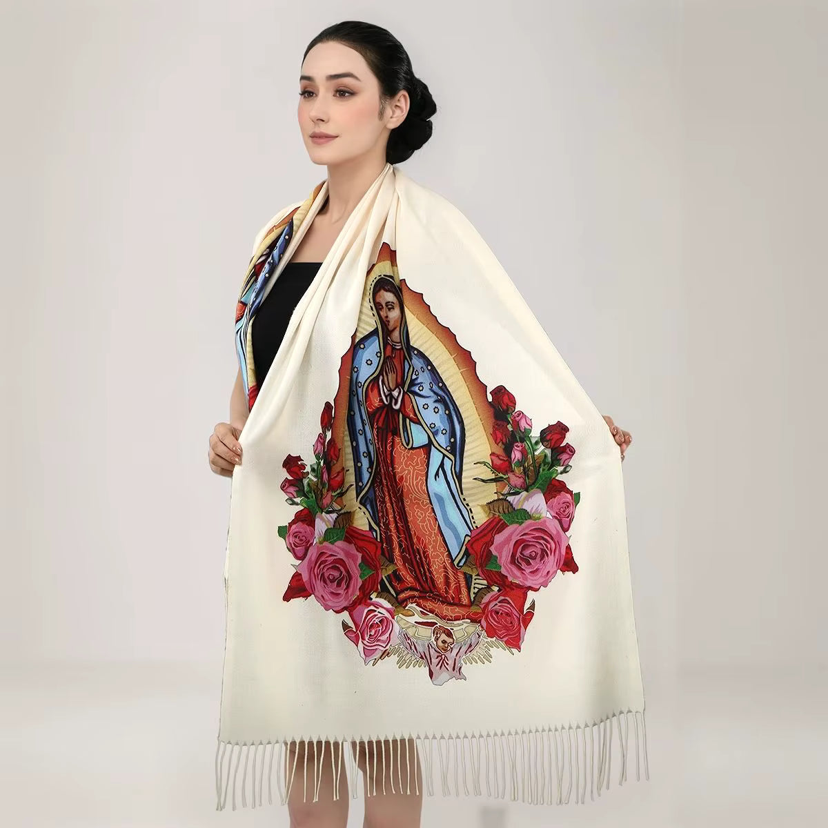 Cachecol Guadalupe™ em Cashmere com Acabamento Artesanal e Franjas Delicadas