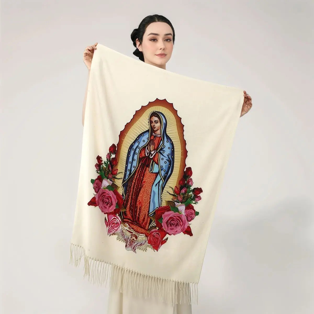 Cachecol Guadalupe™ em Cashmere com Acabamento Artesanal e Franjas Delicadas