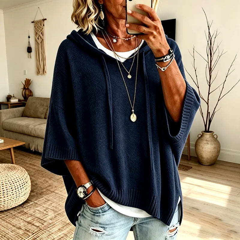 Suéter Lorena™ em Tricô com Capuz e Modelagem Ampla / Conforto Envolvente com um Visual Descontraído