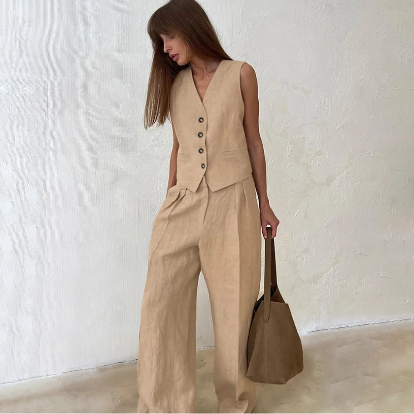 Conjunto Firenze™ em Algodão com Colete e Calça de Alfaiataria / O Melhor da Moda feminina Italiana ao Seu Alcance!