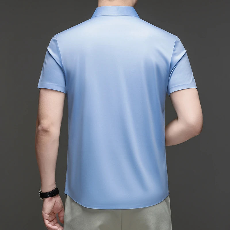 Camisa Calvero™ com Tecido Flexível de Toque Fresco, Gola Clássica e Botões Frontais