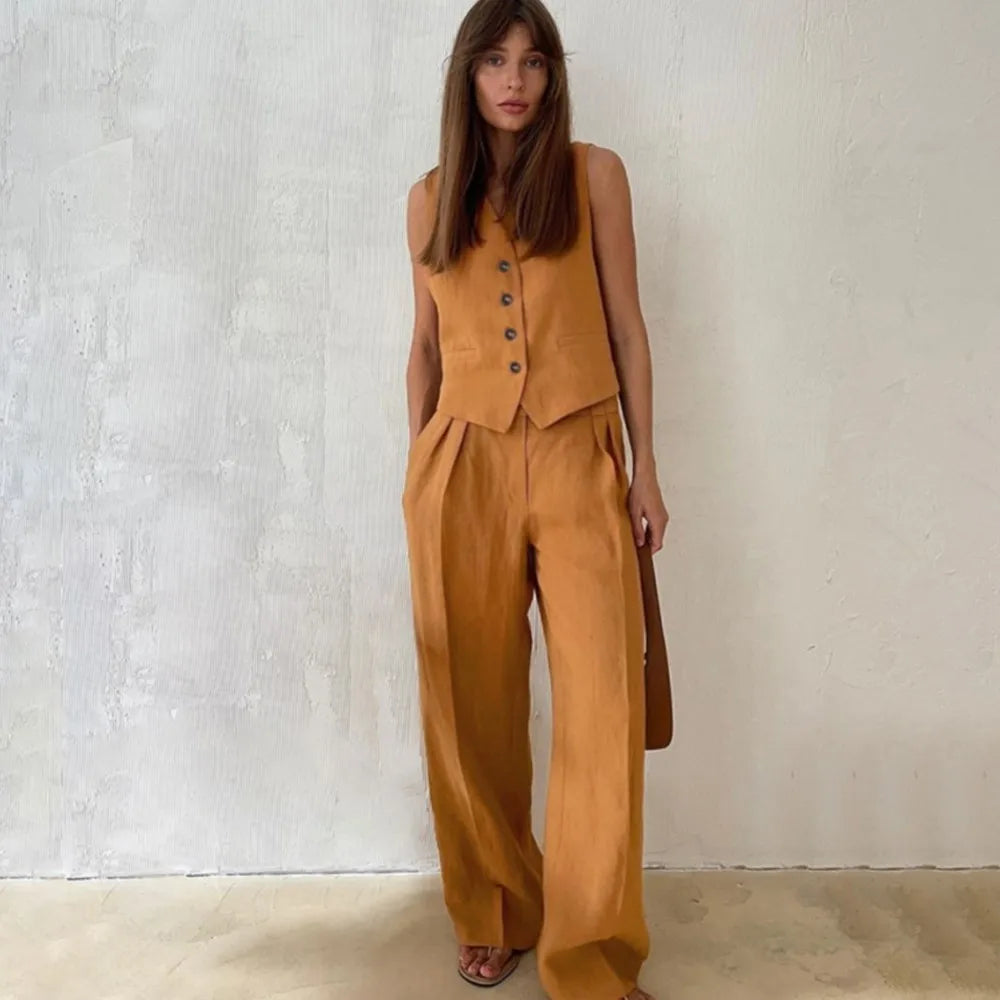 Conjunto Firenze™ em Algodão com Colete e Calça de Alfaiataria / O Melhor da Moda feminina Italiana ao Seu Alcance!