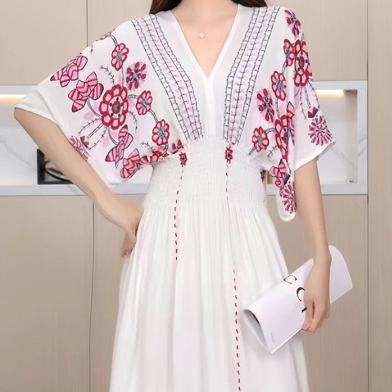 [COMPRE 1 E LEVE 2] Vestido Calipso™ em Levolux com Gola V Bordada / Realce sua Beleza com Detalhes Artesanais e Sofisticação Atemporal Boêmia!