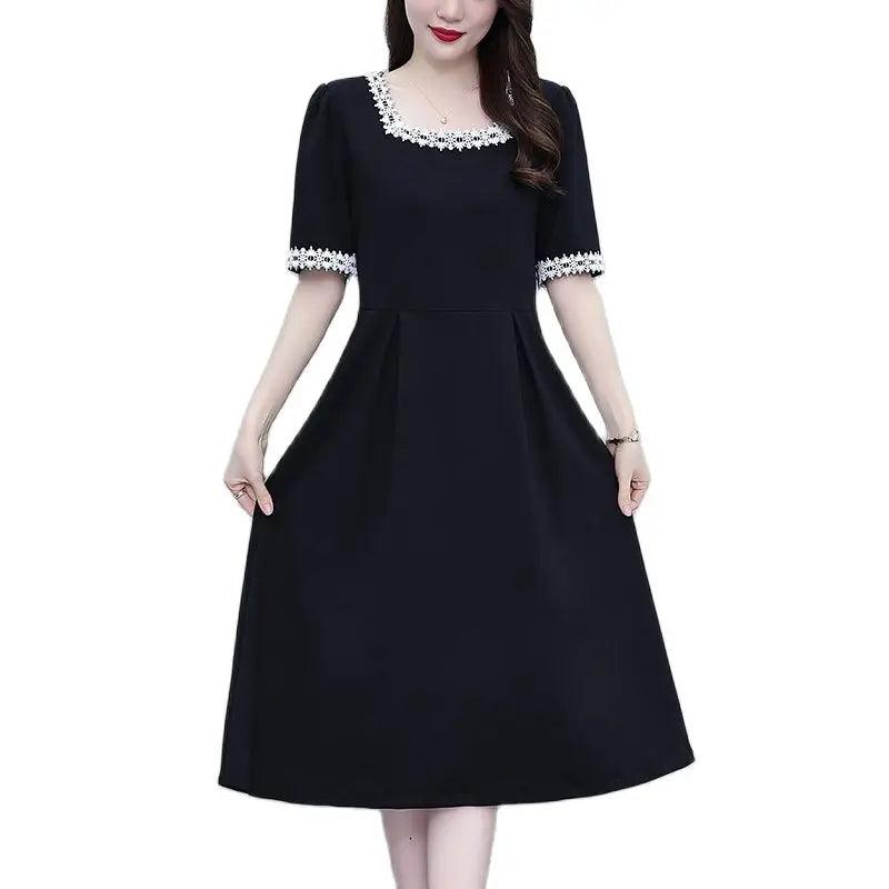Vestido BellaFlora™ com Detalhes em Renda nas Mangas e Gola / Uma peça-chave para um visual deslumbrante. - ModernLar