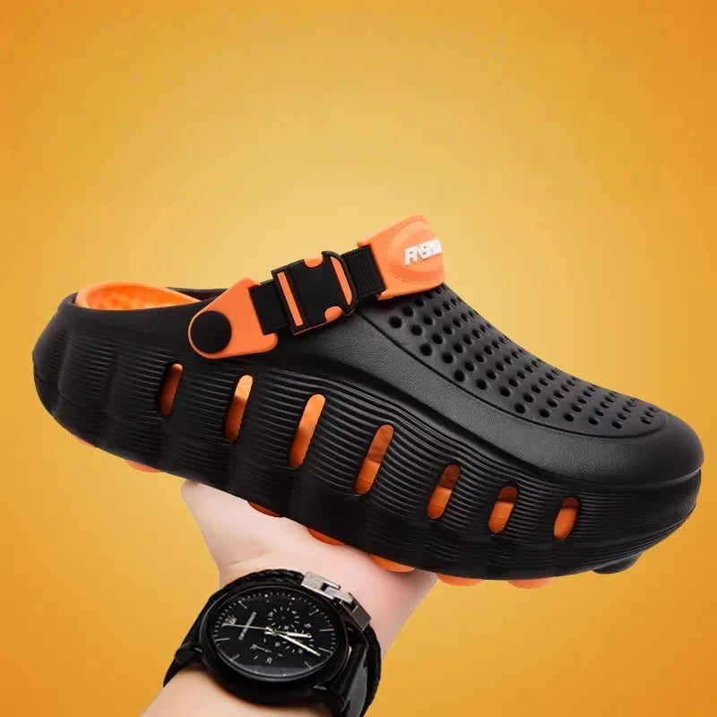 Clog Masculino Orven™ Com Cabedal Perfurado, Tira Ajustável E Solado Plataforma