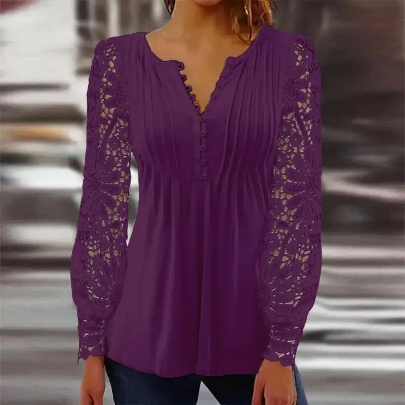 Blusa Verenice™ com Mangas em Renda Floral Transparente e Pregas Charmosas no Busto / O Romantismo da Renda em Uma Peça Cheia de Sofisticação