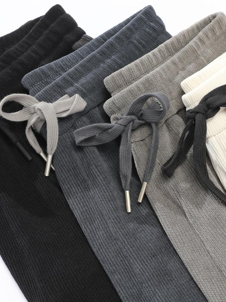 Calça de Moletom Plus Size - LongPlus / A solução perfeita para quem busca conforto e estilo! - ModernLar