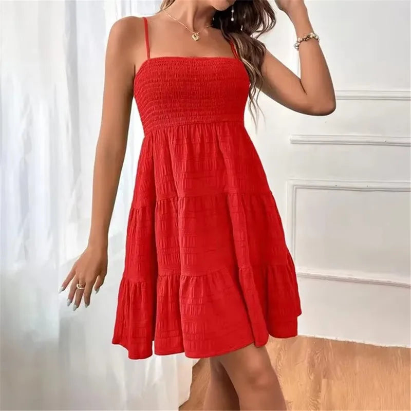 Vestido Mari™ com Busto Franzido, Saia Evasê e Alças Finas Ajustáveis / O Charme Do Verão Em Um Visual Leve E Delicado