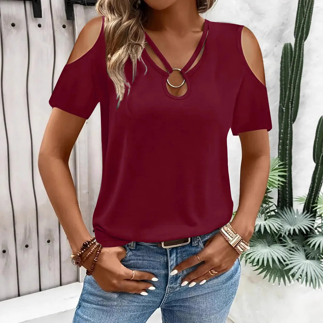 Blusa Lorenie™ com Ombros Vazados, Decote em V Cruzado e Argola Metálica / Detalhes Que Transformam Uma Blusa Básica em Uma Peça Cheia de Charme