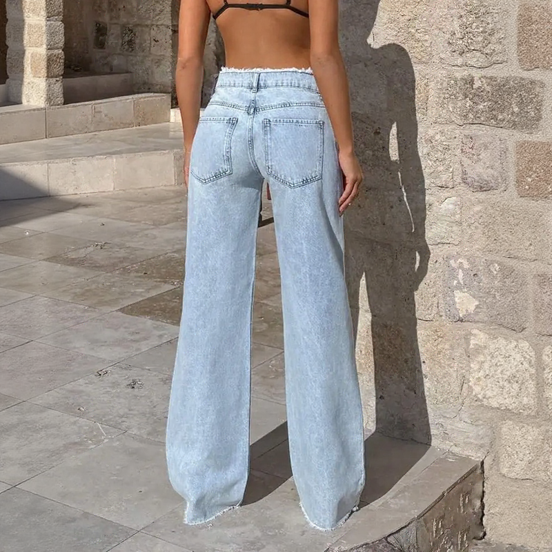 Calça Jeans Lorvane™ com Cós Desfiado, com Corte Reto e Lavagem Clara