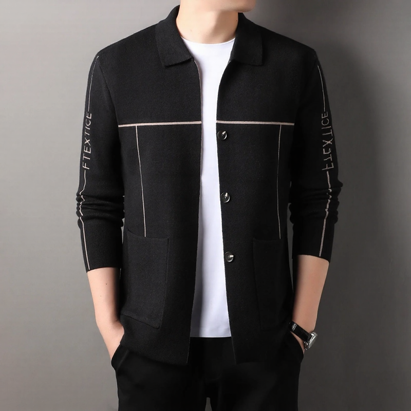 Cardigan Dalton™ em Malha Estruturada e Caimento Slim / Para Homens que Comandam com Discrição!