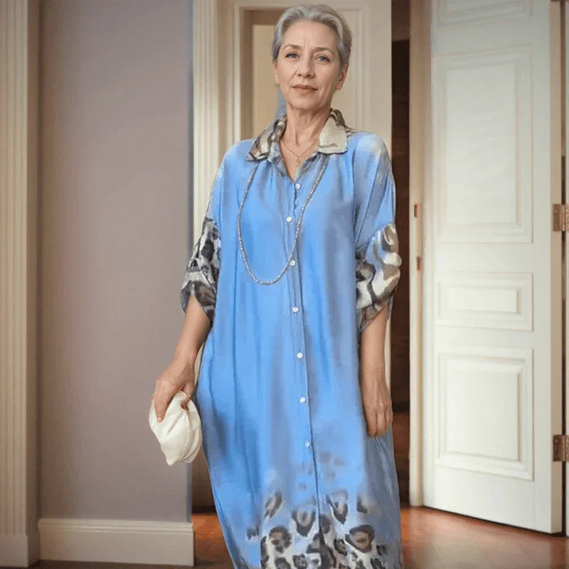 Vestido Savina™ com Detalhes Leopard Print e Corte Longilíneo / Para Quem Usa a Moda como Expressão!