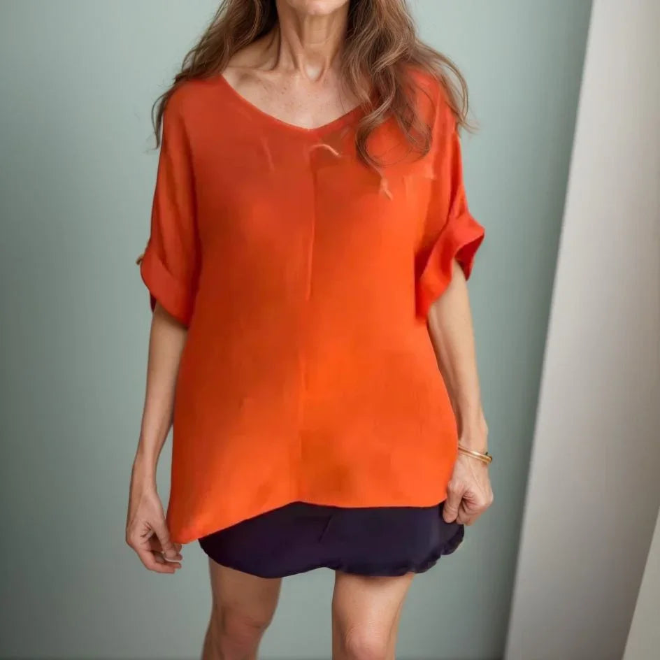[COMPRE 1 E LEVE 2] Blusinha Bella™ em Viscose Texturizada com Manga Detalhada / Conforto e Charme para Qualquer Momento!