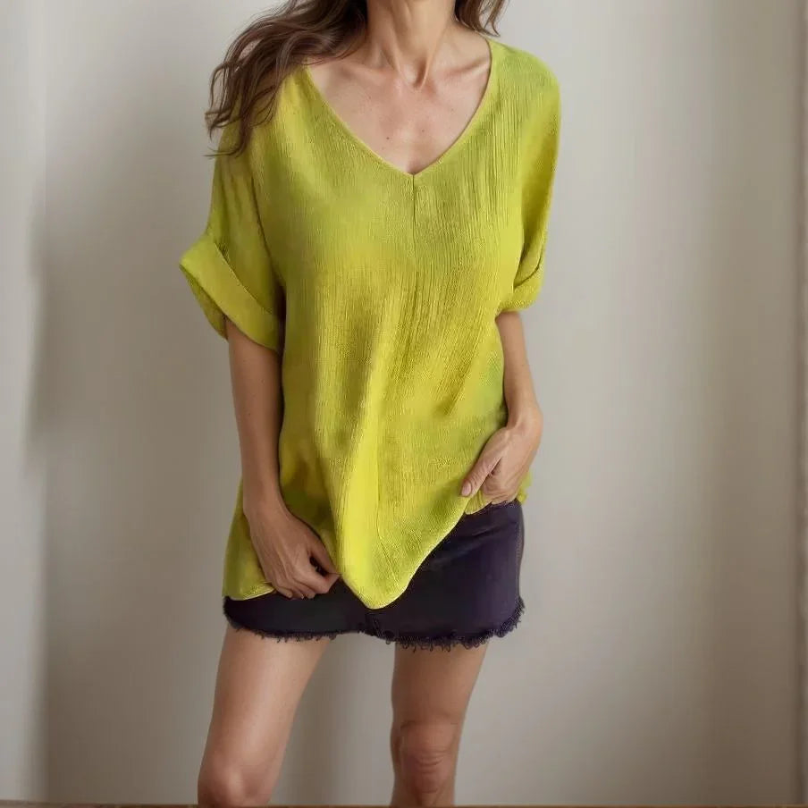 [COMPRE 1 E LEVE 2] Blusinha Bella™ em Viscose Texturizada com Manga Detalhada / Conforto e Charme para Qualquer Momento!