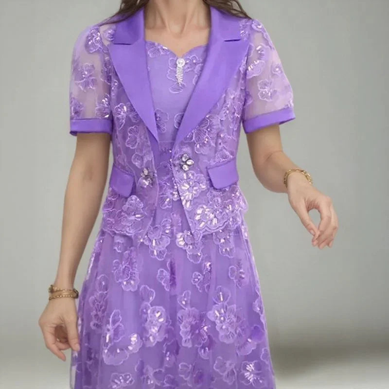 Vestido Clara Belle™ com Blazer Removível e Rendas Florais / Delicadeza Luxuosa em Cada Detalhe!