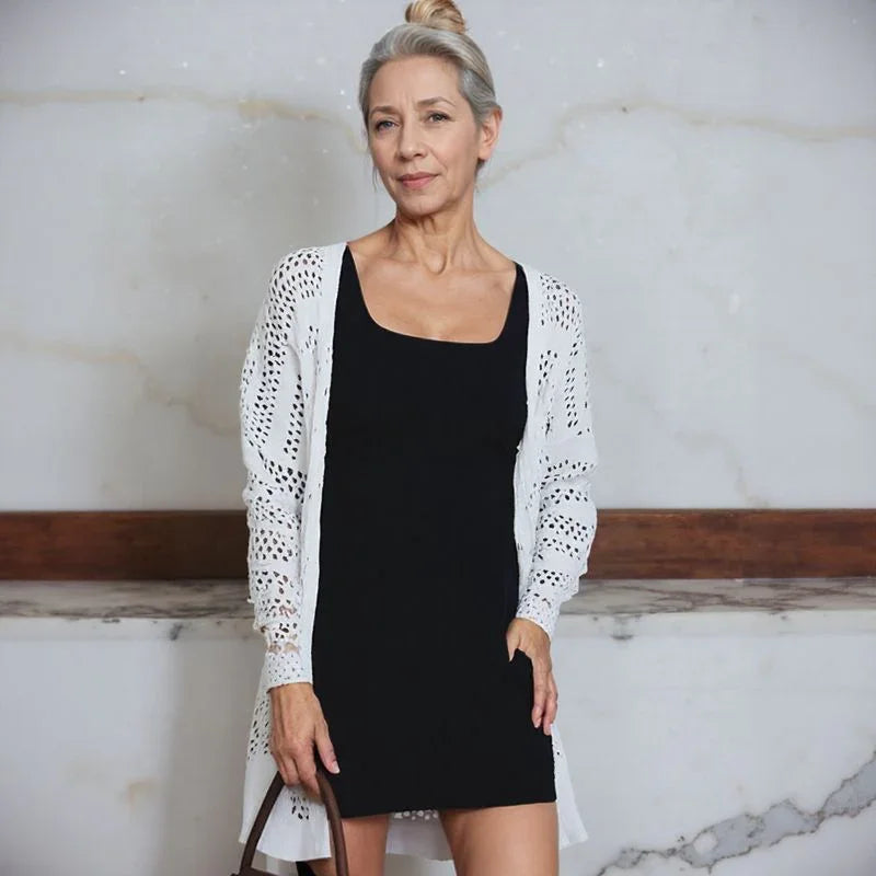 Cardigan Serena™ com Trama de Algodão Artesanal e Caimento Perfeito / Liberdade e Elegância Natural para Mulheres que Sabem se Vestir com Alma.