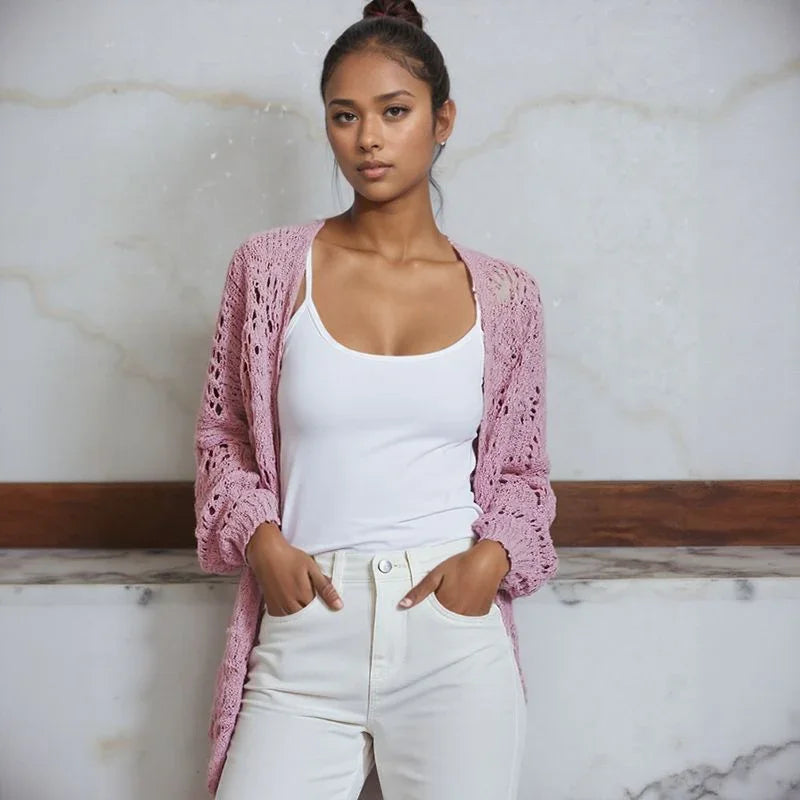 Cardigan Serena™ com Trama de Algodão Artesanal e Caimento Perfeito / Liberdade e Elegância Natural para Mulheres que Sabem se Vestir com Alma.