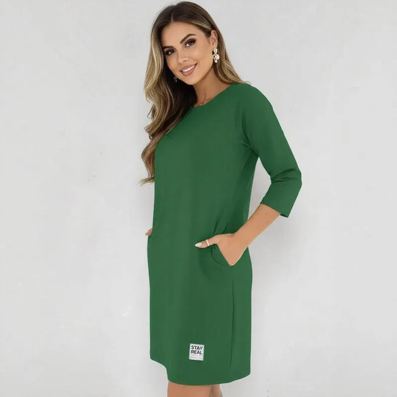 Vestido Daily™ em Malha Confort com Mangas 3/4 / O Básico Sofisticado que Valoriza o Corpo sem Marcar!