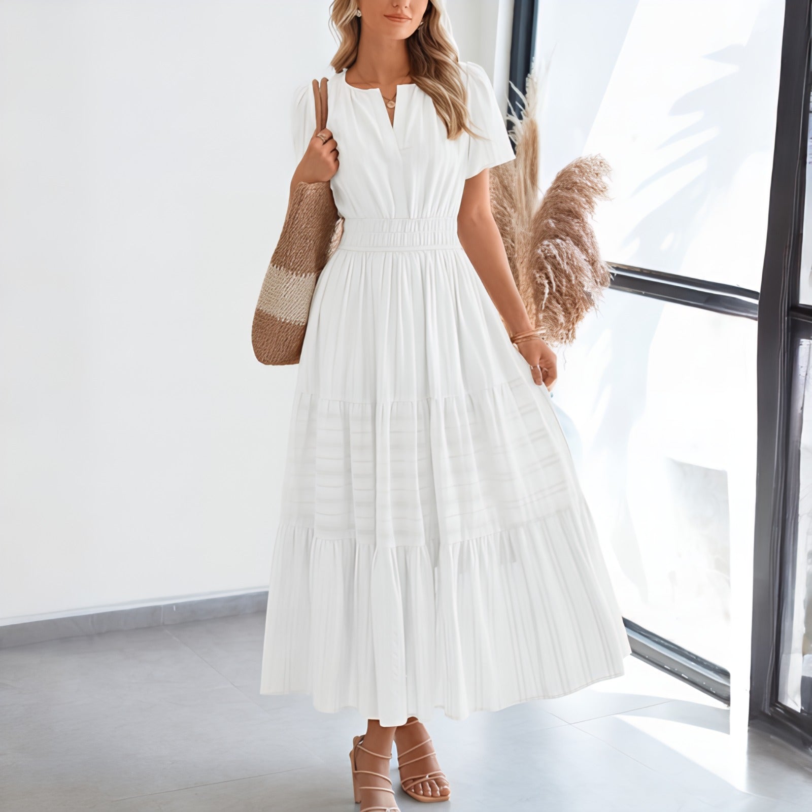 Vestido Floriana™ com Saia em Camadas e Cintura Marcada