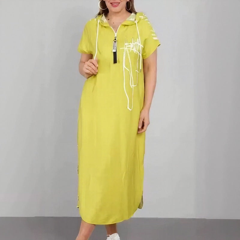 Vestido Lígia™ com Capuz e Estampa Autoral Contemporânea